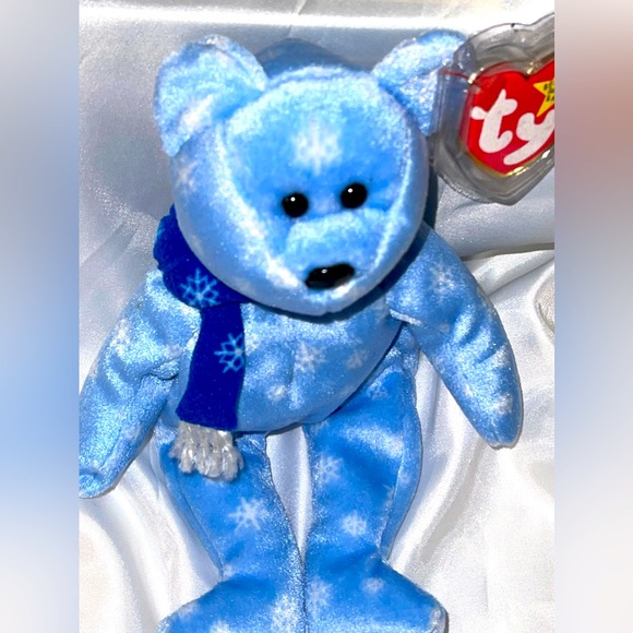 1999 Holiday Teddy Beanie Baby - Picture 1 of 9